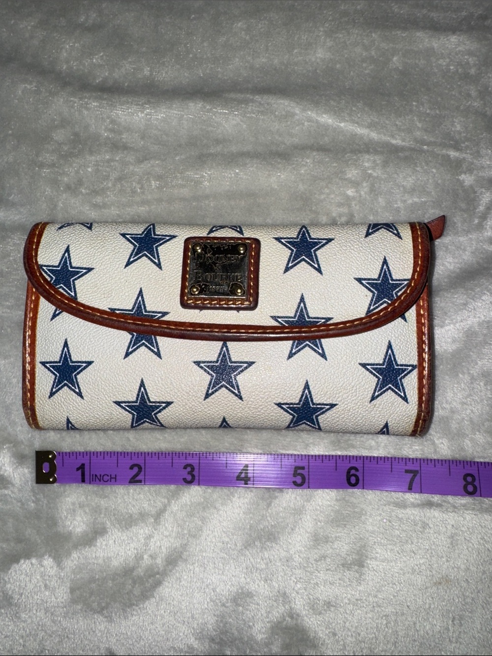 Dooney & Bourke Dallas Cowboys Wallet - Picture 8 of 9